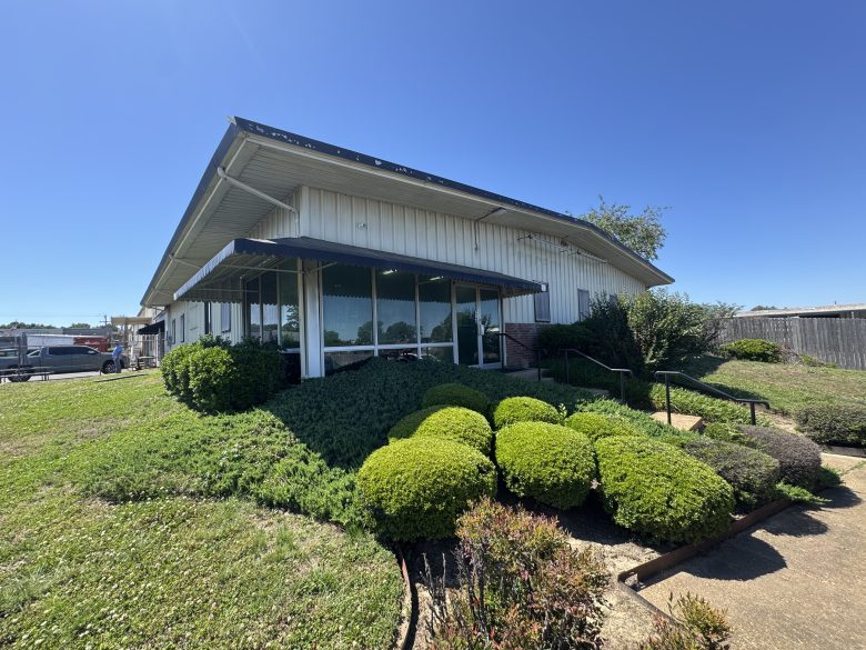 Industrial/ Office Space For Lease